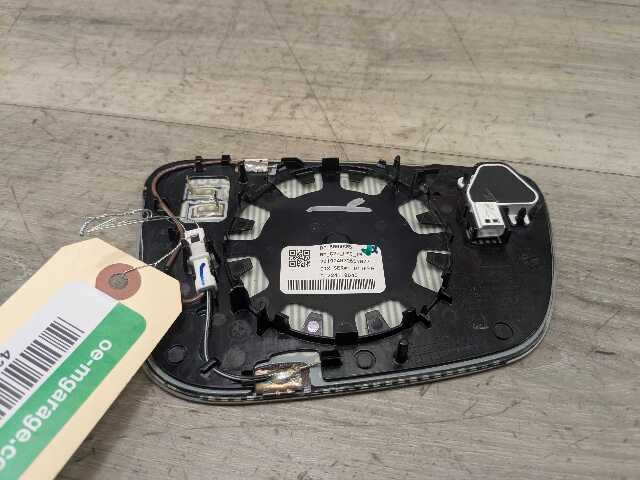 OEM BMW G20 G22 G23 G26 G42 G80 G82 M3 M4 Left Driver Heated Side Mirror Glass