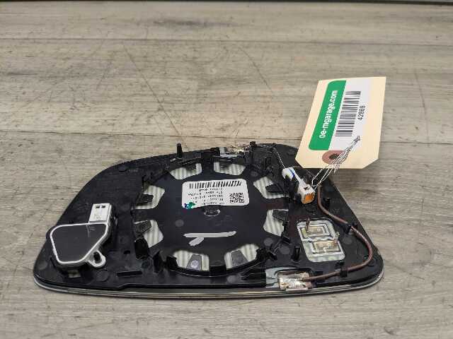 OEM BMW G20 G22 G23 G26 G42 G80 G82 M3 M4 Left Driver Heated Side Mirror Glass
