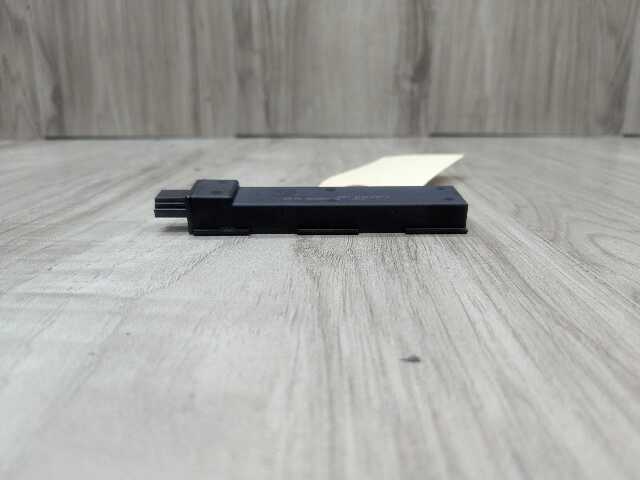 OEM BMW F02 F22 F10 F15 F30 F48 F80 Comfort Access Keyless Entry Antenna Module