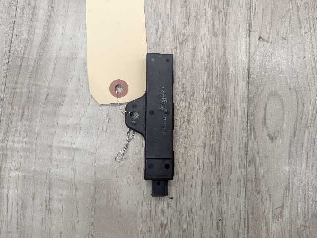 OEM BMW F02 F22 F10 F15 F30 F48 F80 Comfort Access Keyless Entry Antenna Module