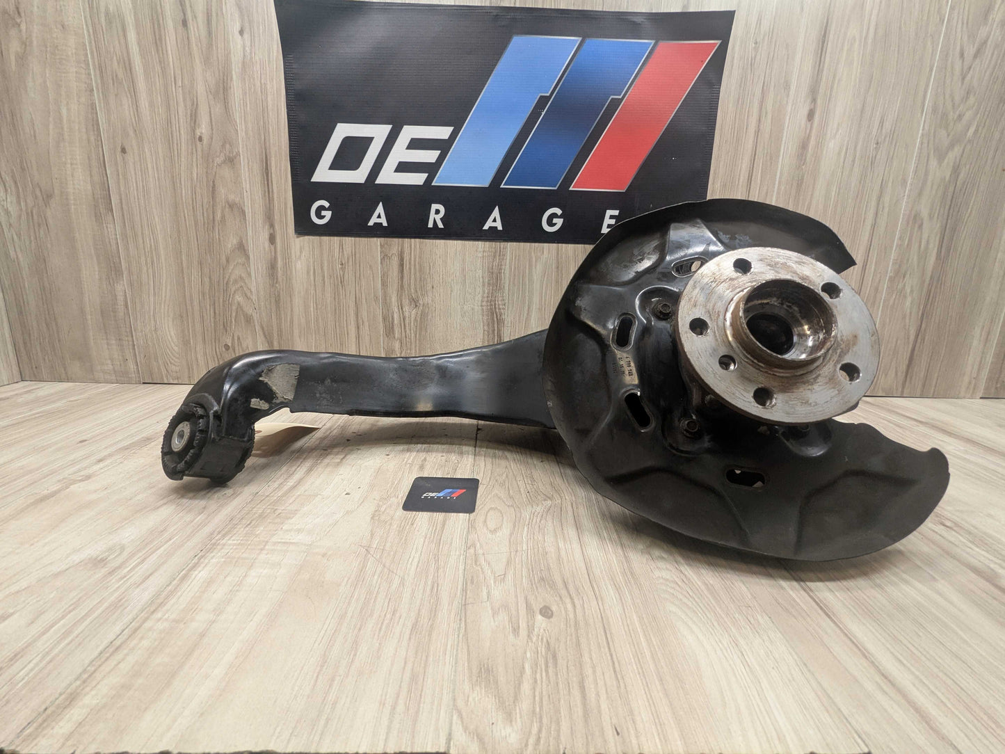 16-23 OEM BMW F39 F48 X1 X2 Rear Right Passenger Trailing Knuckle Hub Bearing