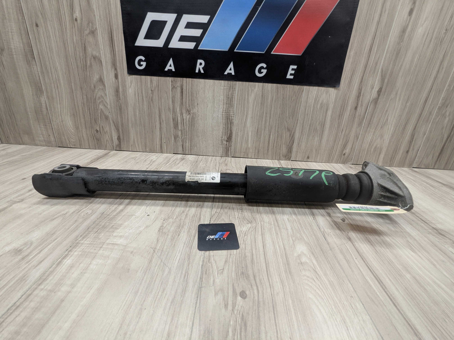 16-22 OEM BMW F48 X1 28i 28iX REAR Left or Right Side Strut Shock Absorber