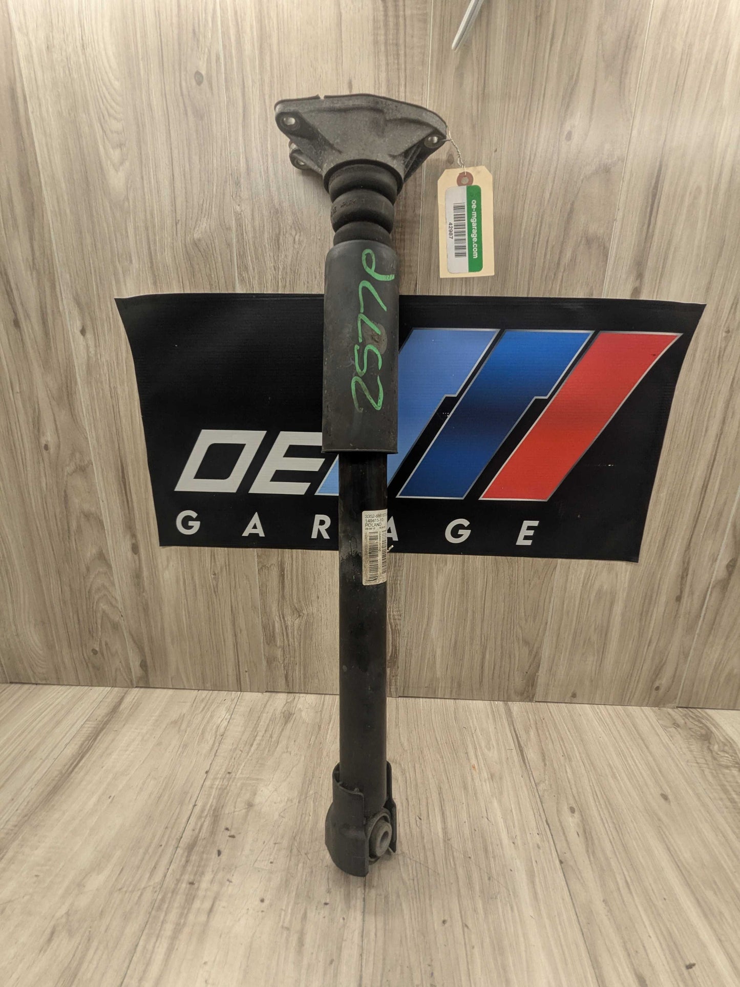 16-22 OEM BMW F48 X1 28i 28iX REAR Left or Right Side Strut Shock Absorber