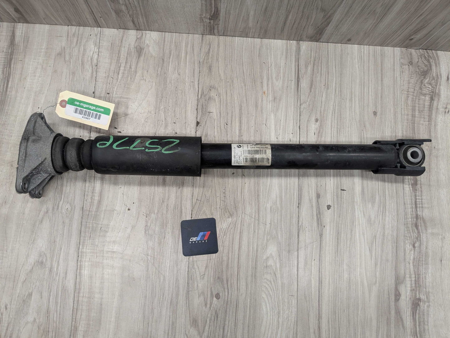 16-22 OEM BMW F48 X1 28i 28iX REAR Left or Right Side Strut Shock Absorber