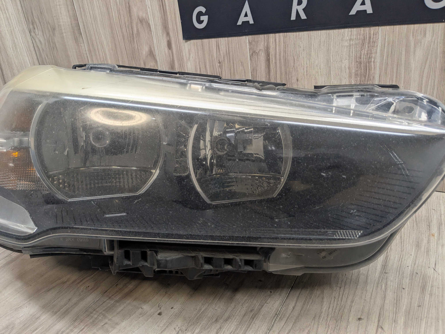 16-22 OEM BMW F48 X1 28i 28iX Right Passenger Side Halogen Headlight COMPLETE