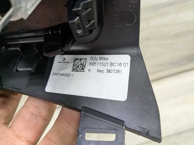 19-24 OEM BMW G20 G22 G42 G80 330 M340 Rear Air Vent Panel Trim Cover Black