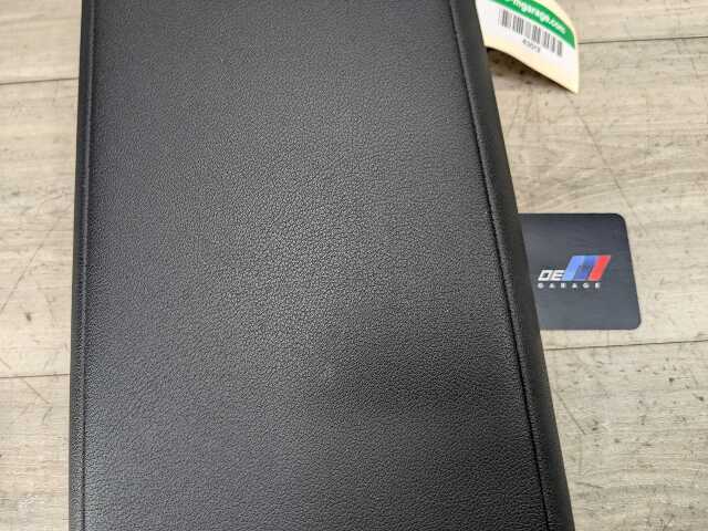 PRE-LCI OEM BMW G20 G22 G23 Center Armrest Arm Rest Tray Console Black