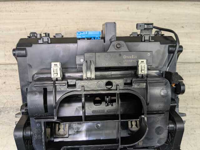 PRE-LCI OEM BMW G20 G22 G23 G80 G82 330 M340 Center Console Storage Cup Holder