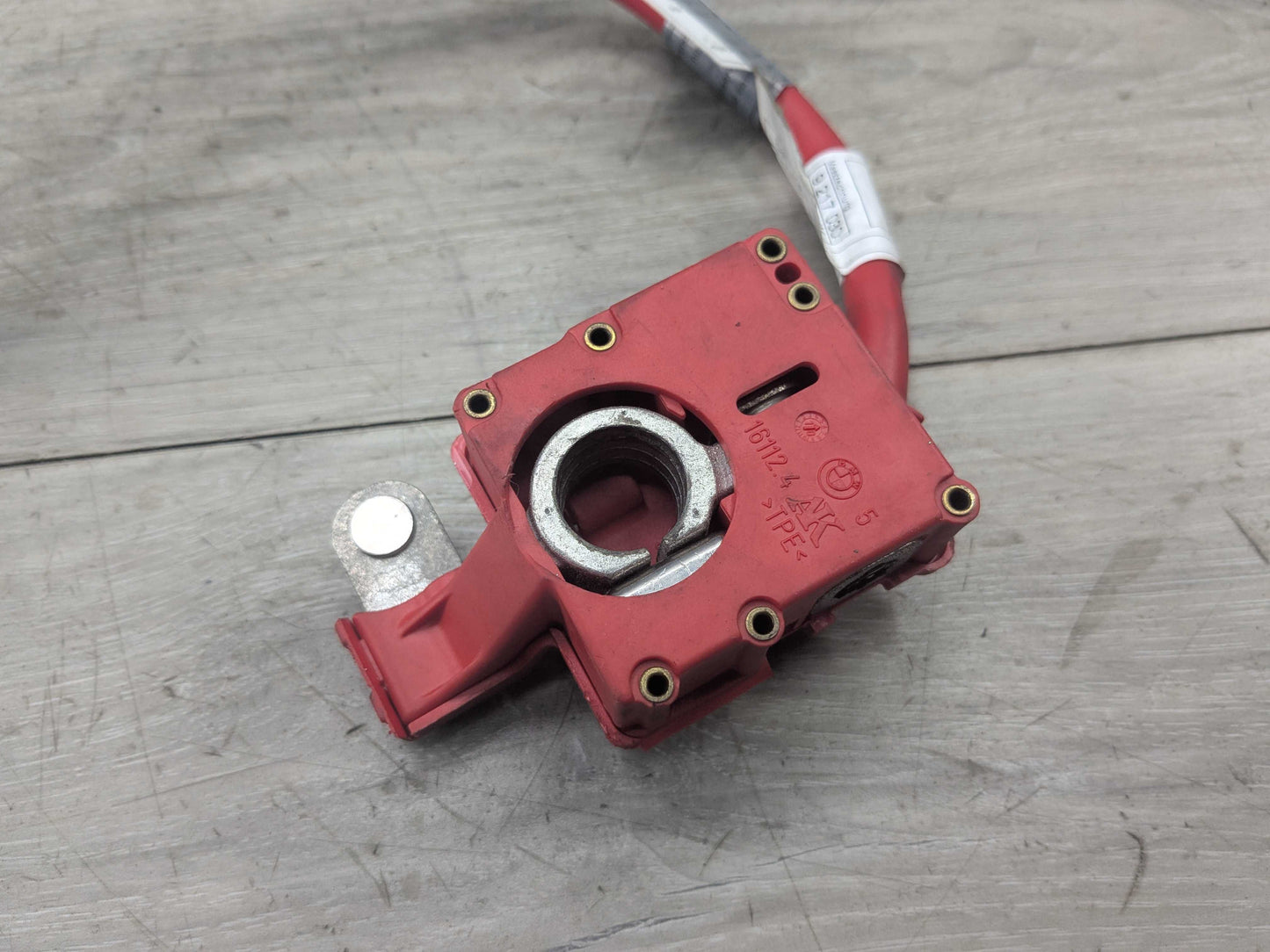 OEM BMW E84 E82 E88 E90 E92 335 M3 Battery Plus Pole Terminal Positive Red Cable