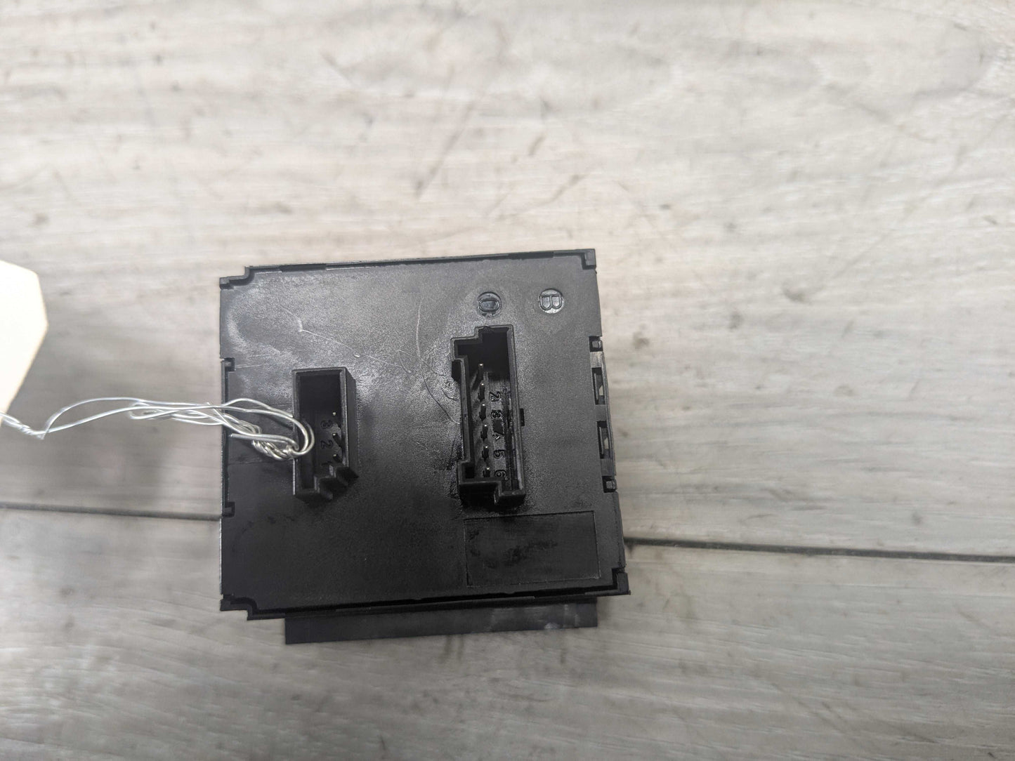04-13 OEM BMW E90 E92 E93 Center Door Lock Hazard Warning Flasher Control Switch