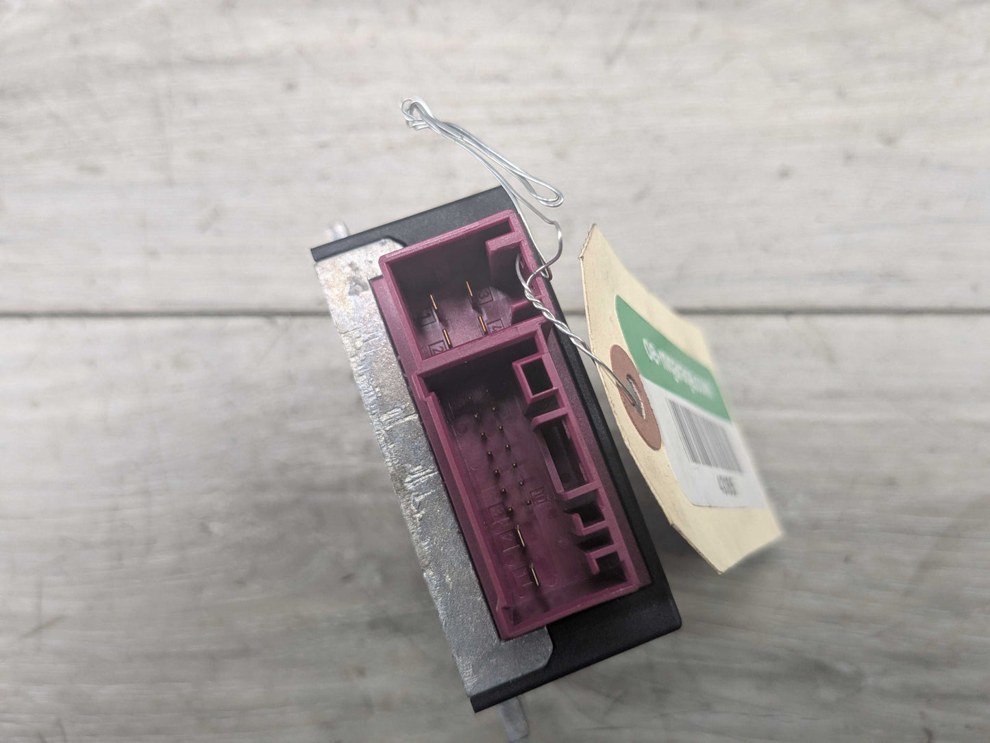 OEM BMW E70 E82 E90 E92 E93 N54 N55 Helbako Fuel Pump Relay Control Module EKPM3
