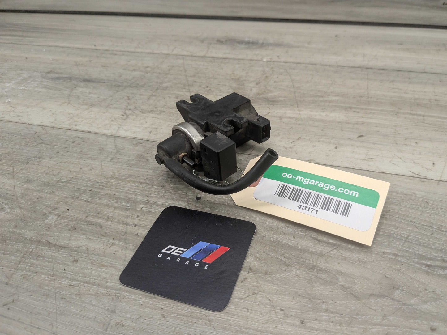 OEM BMW E82 E90 E92 F10 F30 Turbo Charger Air Pressure Boost Solenoid Valve