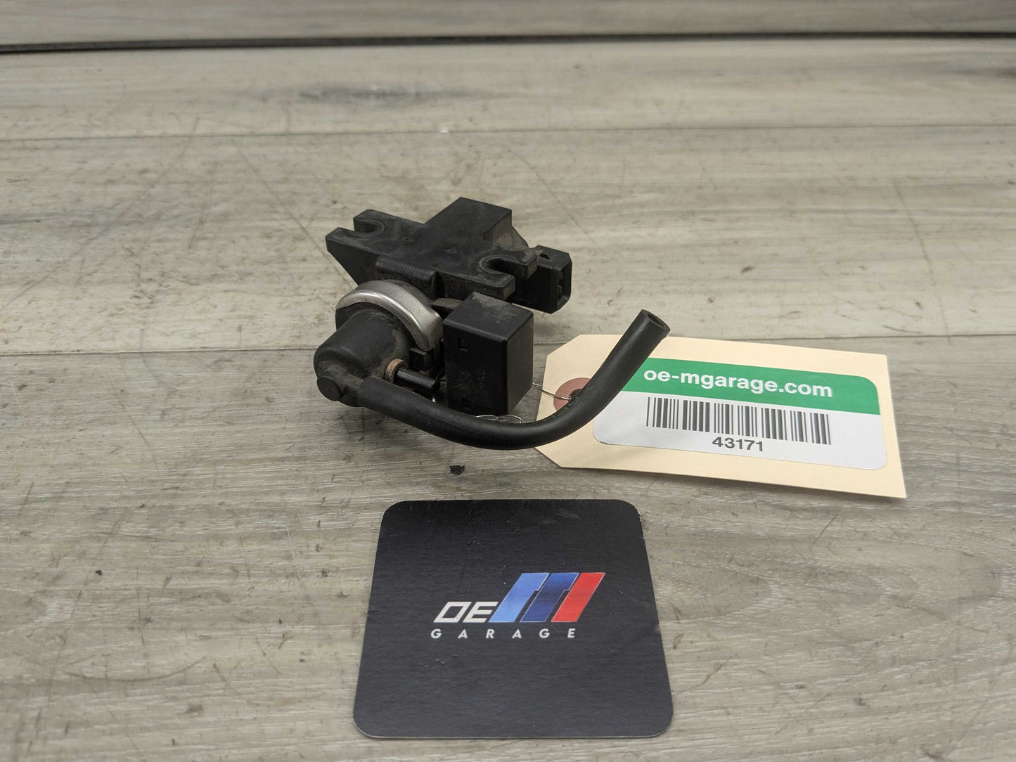 OEM BMW E82 E90 E92 F10 F30 Turbo Charger Air Pressure Boost Solenoid Valve