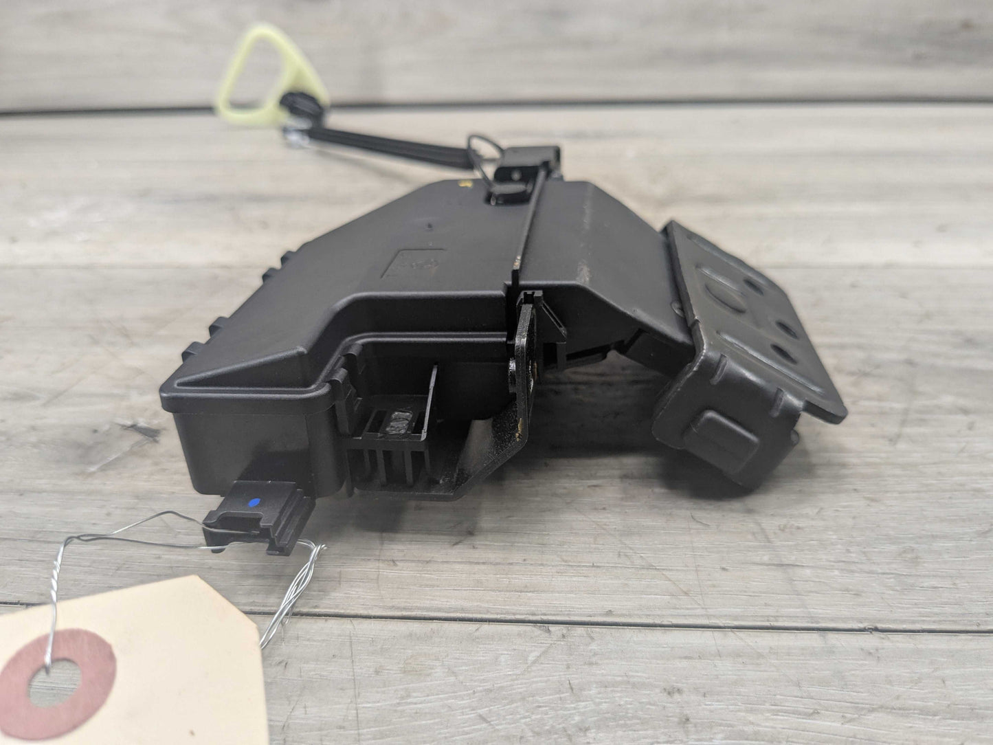 OEM BMW E82 E88 E90 E92 E93 Rear Trunk Lid Latch Lock Opener Actuator w/ Cable