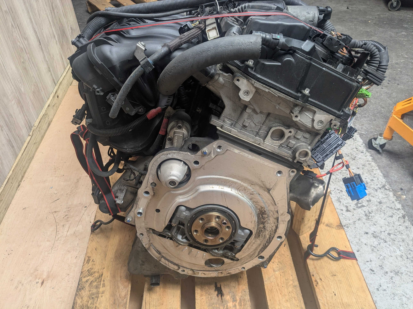OEM BMW E88 E90 E92 E93 N52 COMPLETE ENGINE MOTOR RWD 121k Ran! Video!