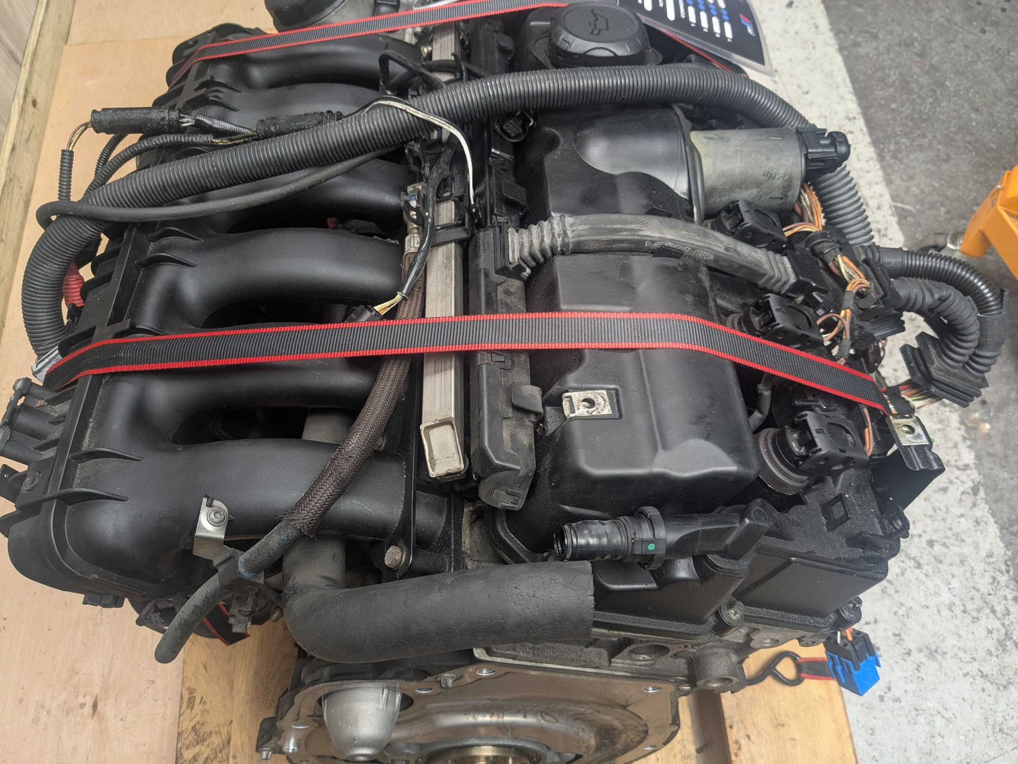 OEM BMW E88 E90 E92 E93 N52 COMPLETE ENGINE MOTOR RWD 121k Ran! Video!