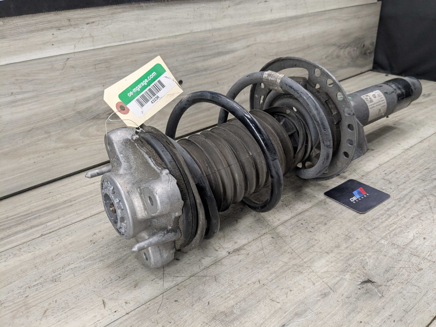 *19-25 OEM BMW G20 330i RWD FRONT Right Passenger Spring Strut Shock Absorber