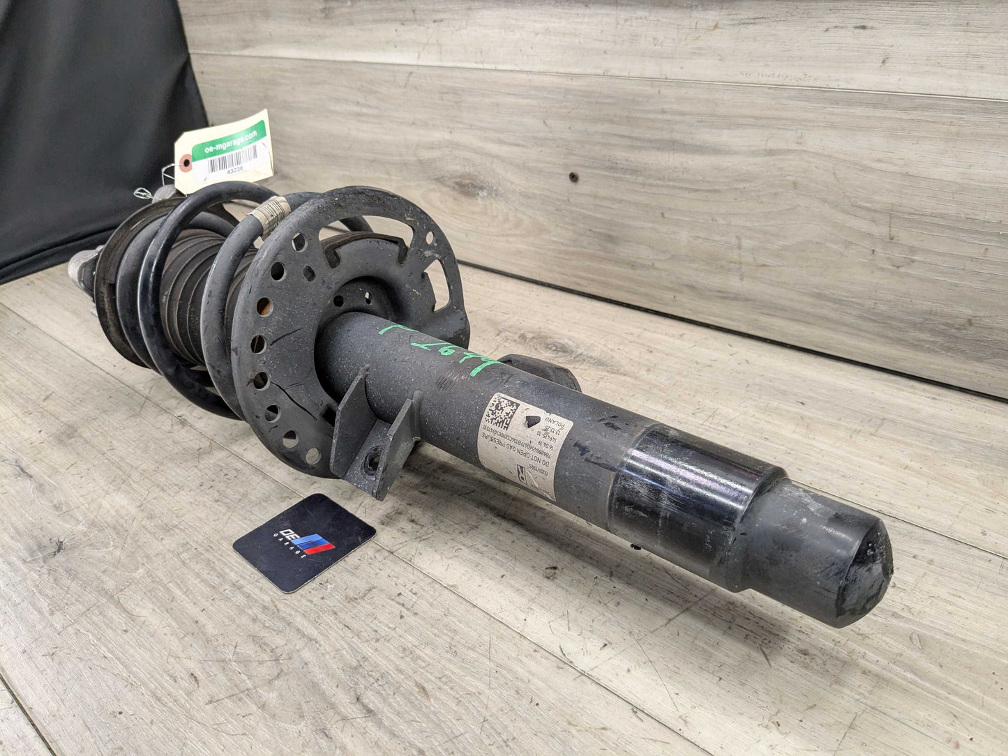 *19-25 OEM BMW G20 330i RWD FRONT Right Passenger Spring Strut Shock Absorber