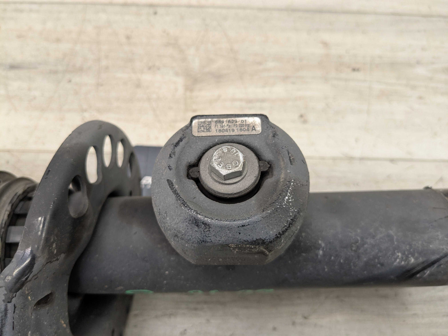 *19-25 OEM BMW G20 330i RWD FRONT Right Passenger Spring Strut Shock Absorber
