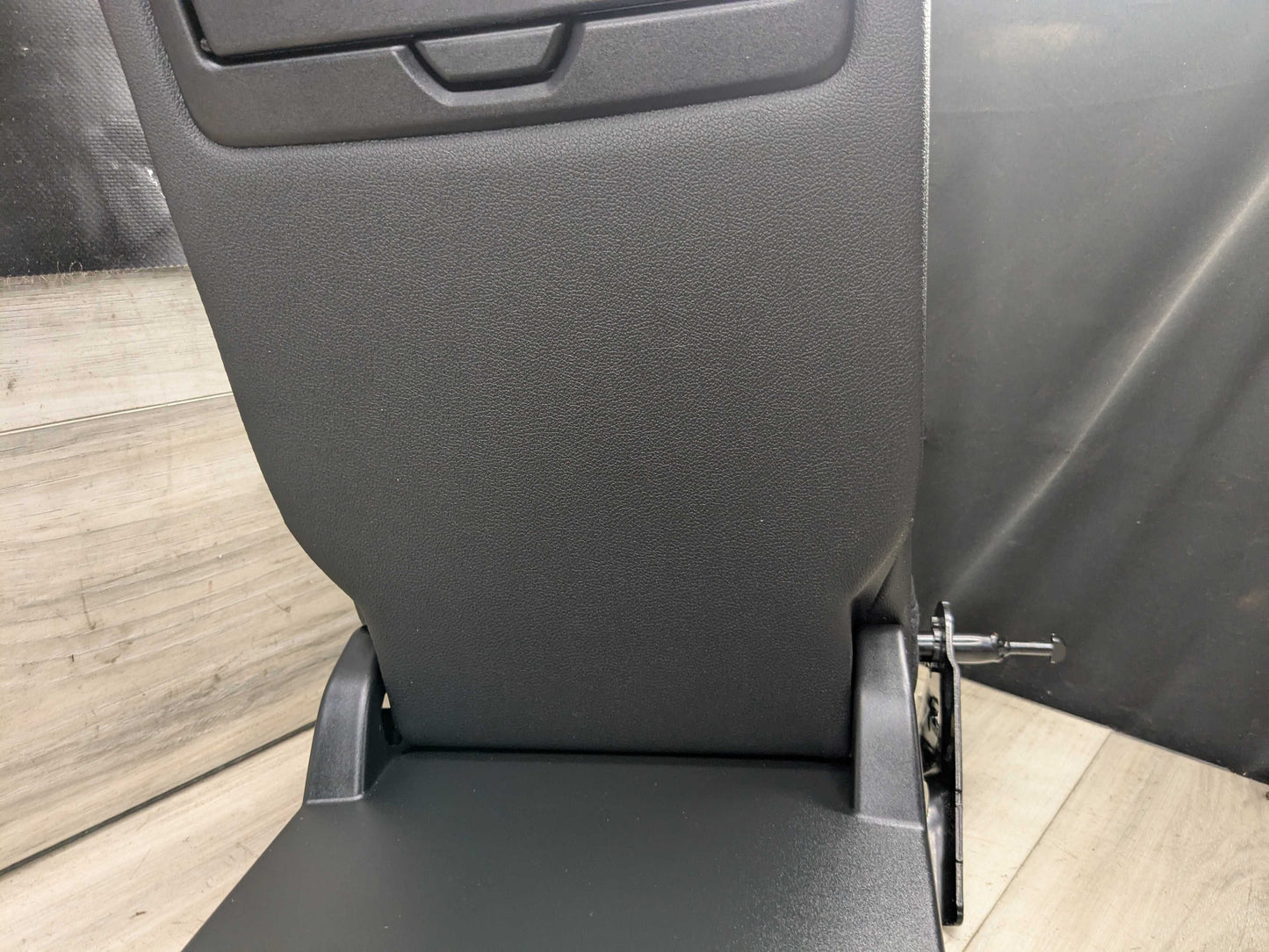 OEM BMW G01 G20 G20 330 M340 X3 X4 Rear Center Seat 2ND Row Arm Rest Cup Holder