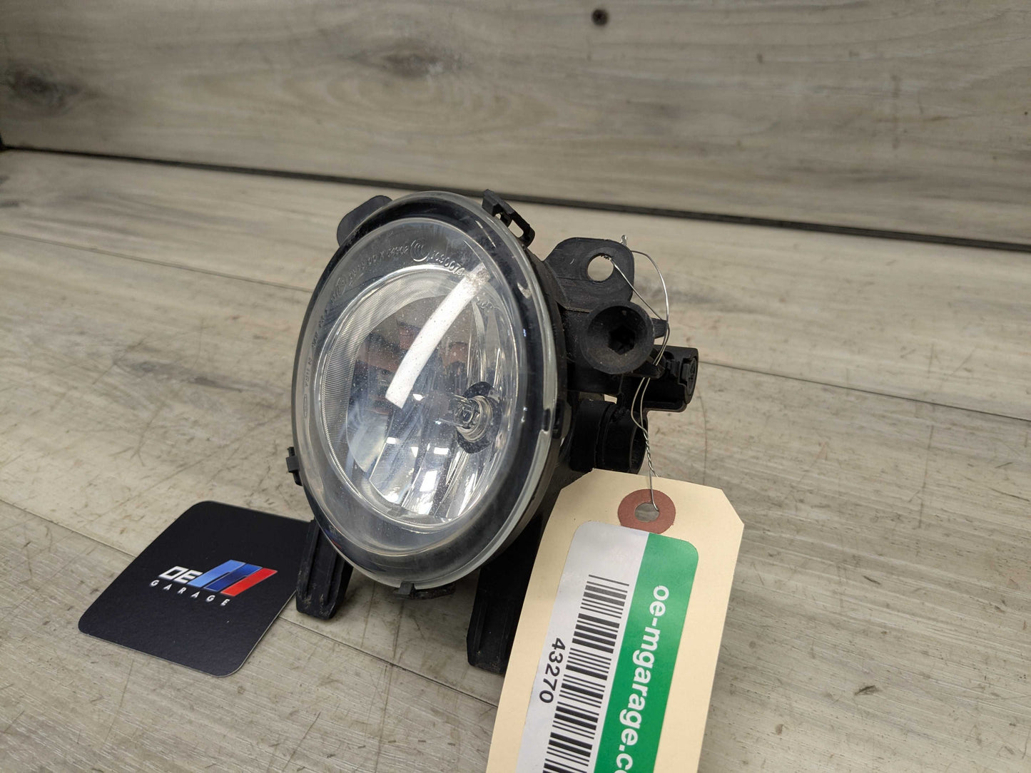 12-17 OEM BMW F22 F23 F30 F31 F32 F33 F36 Right Passenger Fog Lamp Light
