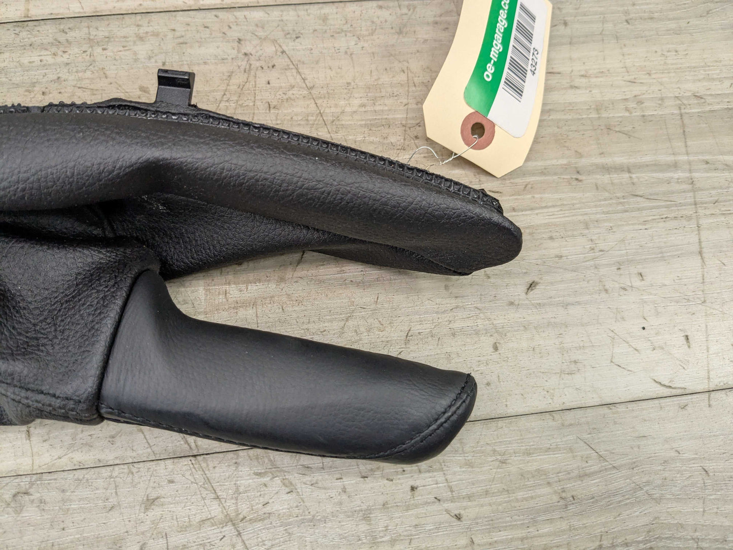 OEM BMW F30 F32 F33 F36 328 335 340 428 430 Boot Hand Brake Handle Cover Trim