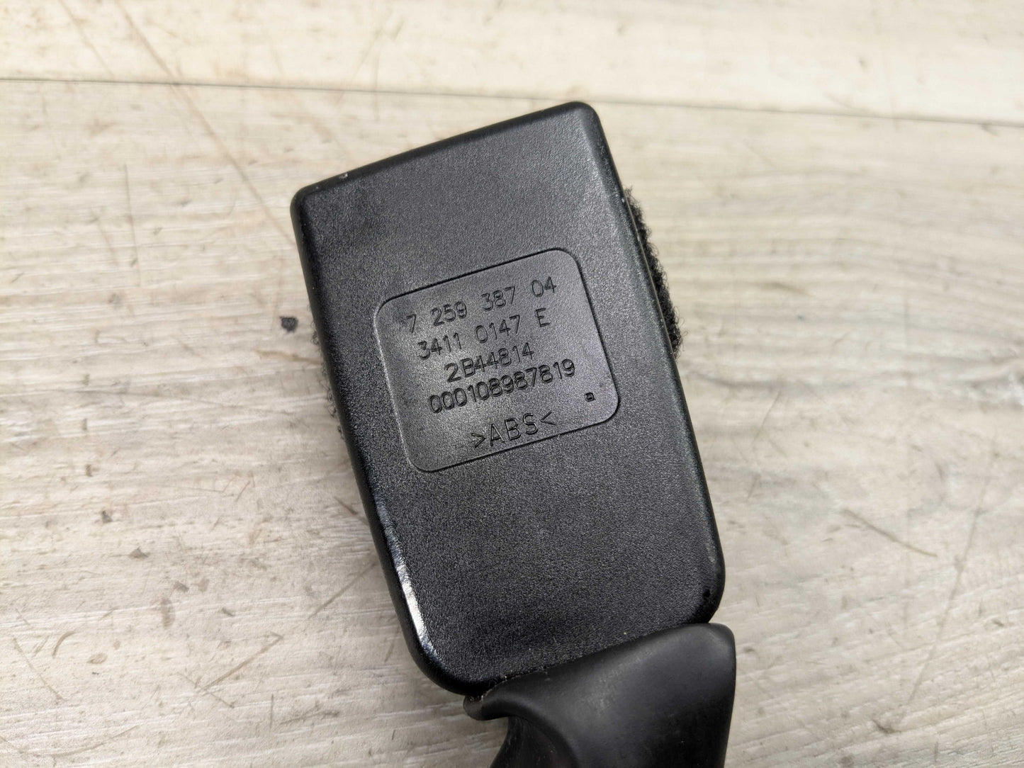 OEM BMW F30 F32 F36 F80 F82 F87 M3 Front Left Driver Seat Belt Buckle Tensioner