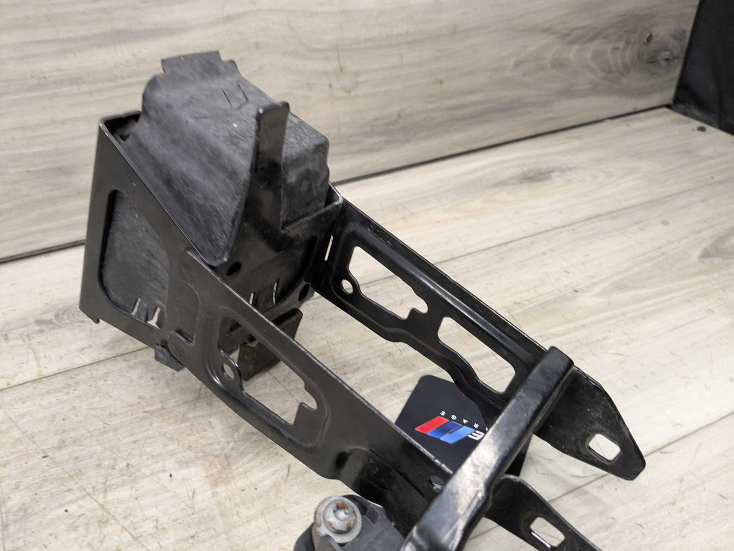 OEM BMW F30 F32 F33 F36 Front Right Passenger Headlight Support Mount Bracket