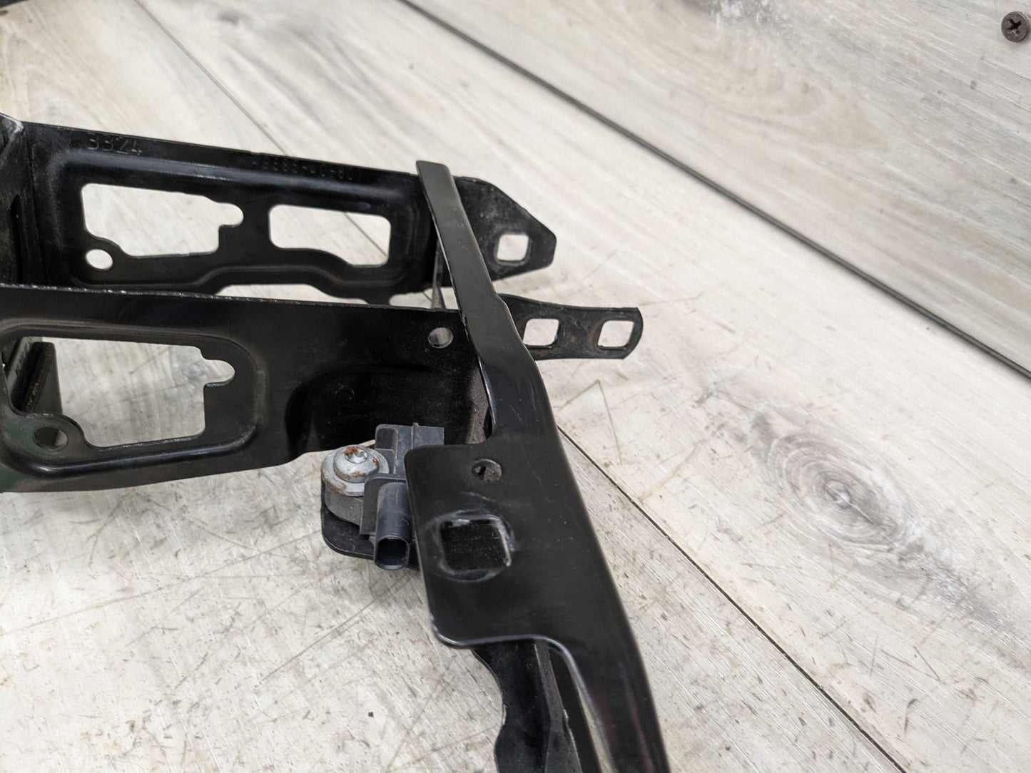 OEM BMW F30 F32 F33 F36 Front Right Passenger Headlight Support Mount Bracket