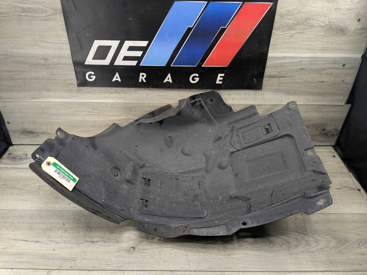 OEM BMW F30 328 330 335 340 Front Left Driver Fender Liner Wheel Splash Shield