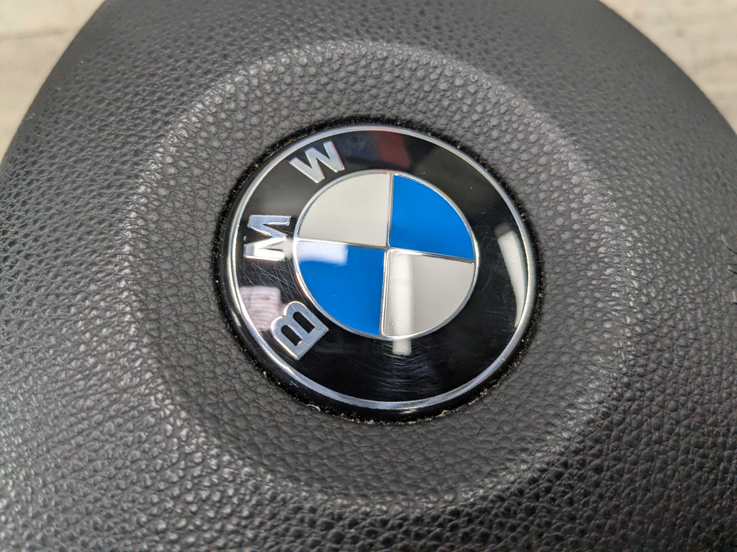 OEM BMW E82 E84 E88 E90 E92 E93 Front Driver SPORT Steering Wheel Airbag Air Bag