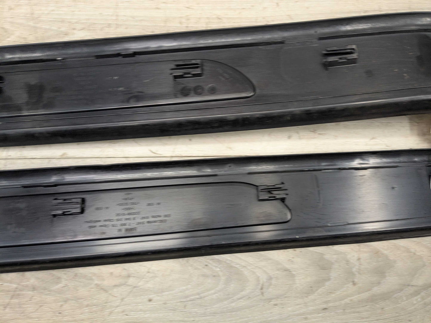 *07-13 OEM BMW E92 E93 335 Door Sills Entrance Molding M Trim Left Right SET