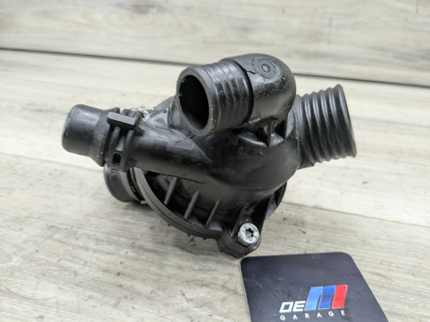 OEM BMW E70 E82 E84 E88 E90 E92 E93 Engine N55 Water Coolant Thermostat Housing