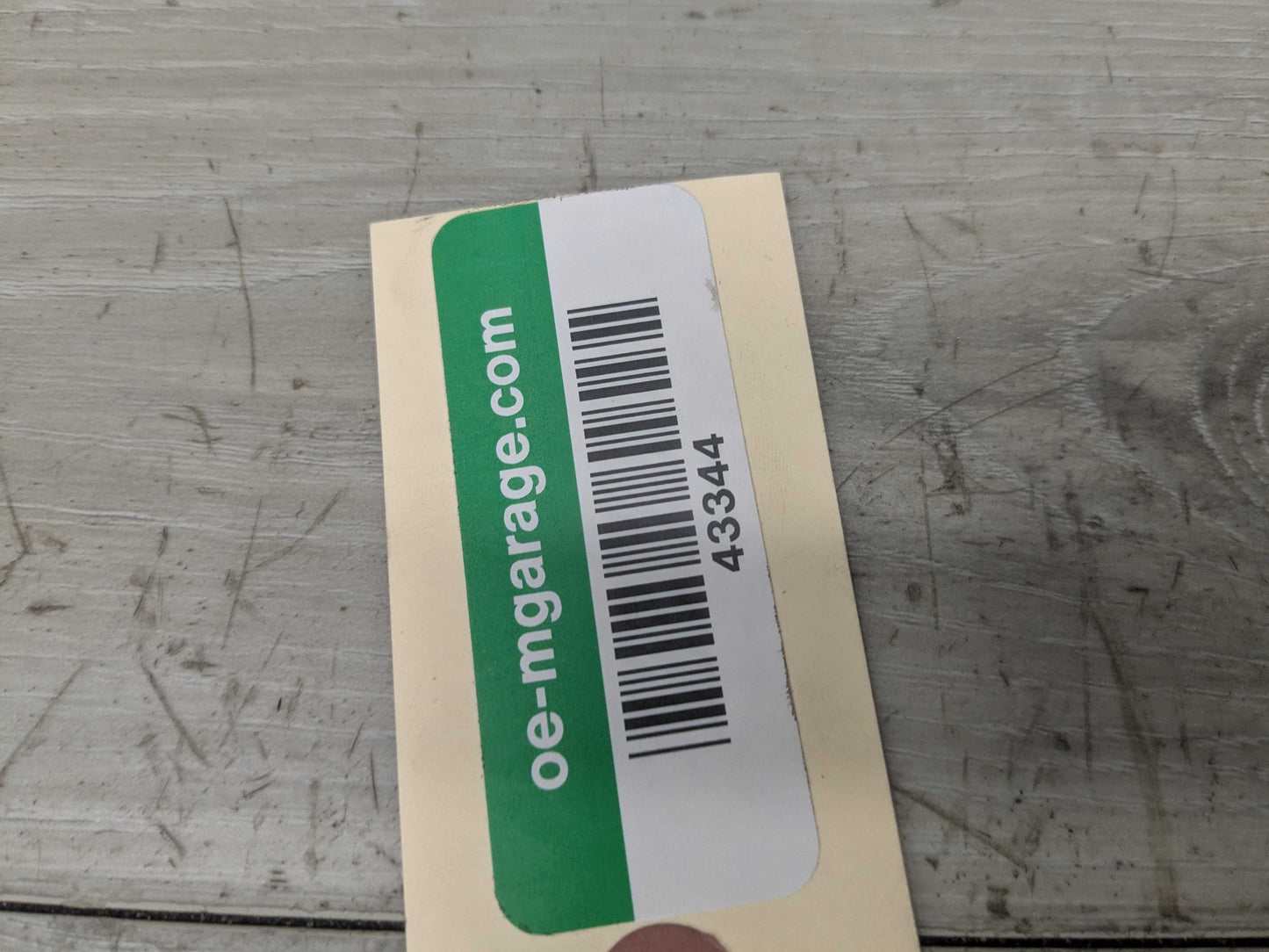 OEM BMW G01* G05* G20 G22 G23 G26 G42 G80 G82 M8 Bumper Parking PDC Sensor WHITE