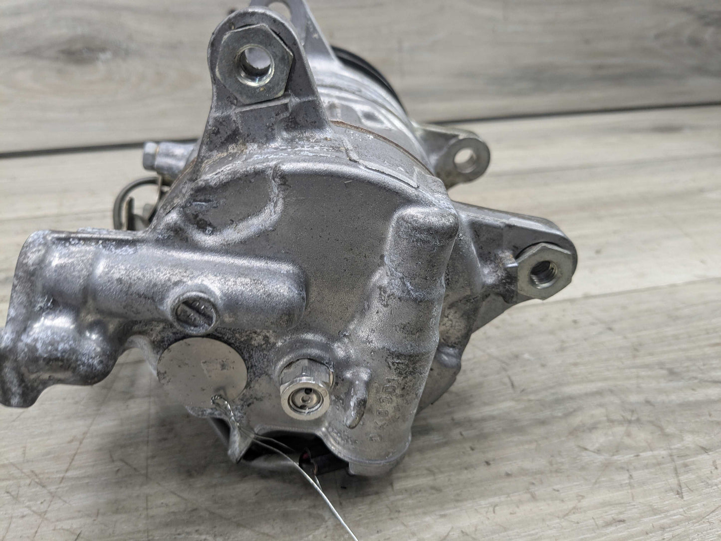 20-24 OEM BMW G01* G20 G22 G23 G26 Engine B58 AC Compressor Clutch Pump Pulley