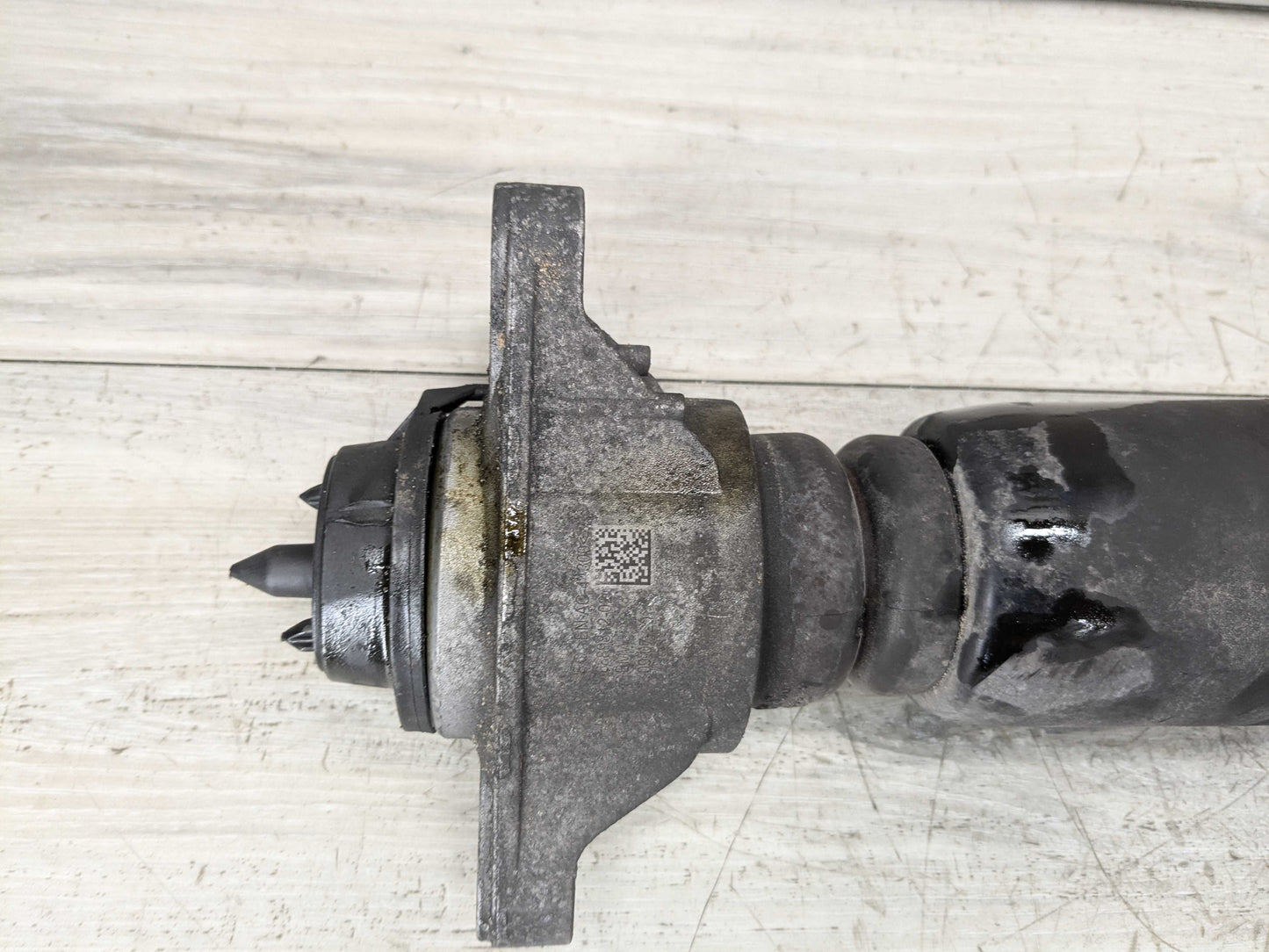 19-25 OEM BMW G20 M340i REAR Left or Right Side Strut Shock Absorber RWD