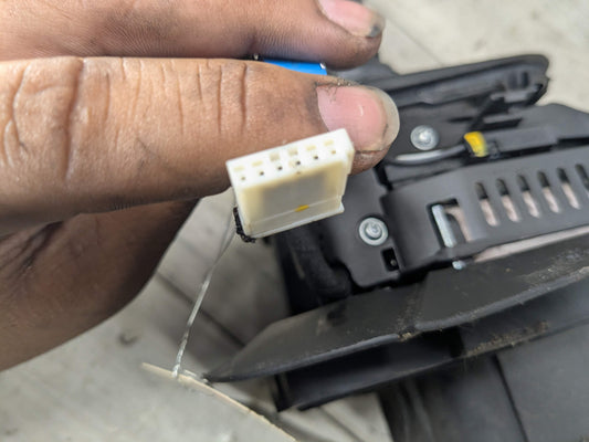 *OEM BMW E90 E92 E93 328 Automatic Transmission Shifter Gear Selector N51 N52