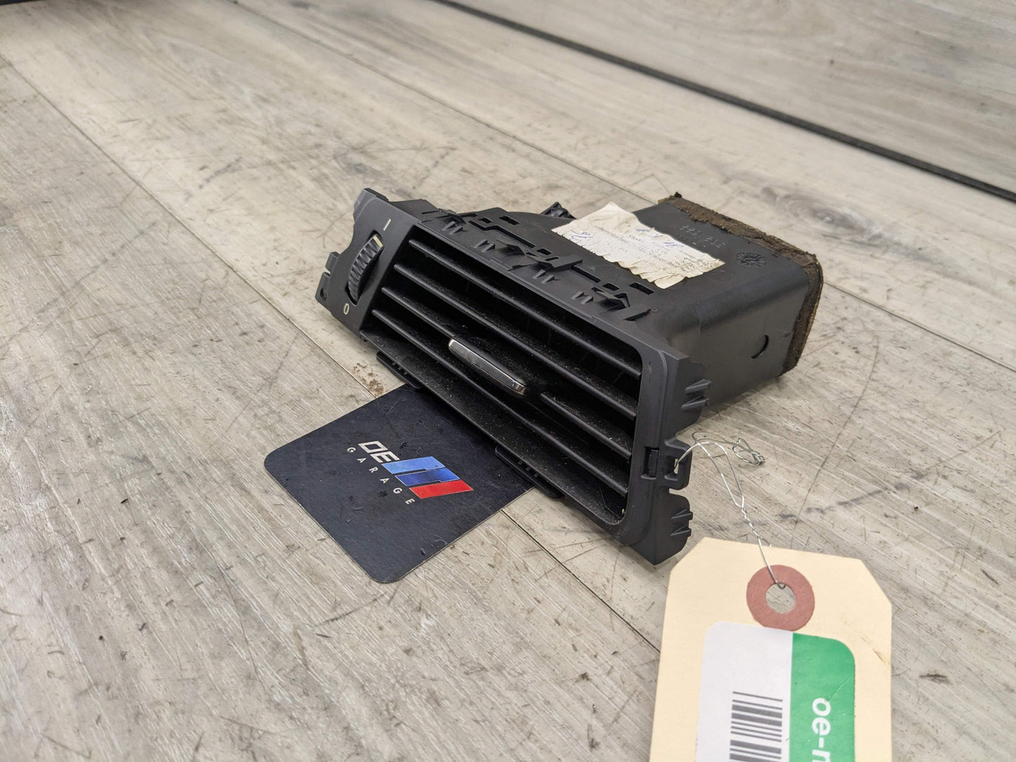 06-13 OEM BMW E90 E92 E93 335 328 M3 Left Driver Side Dashboard AC Air Vent