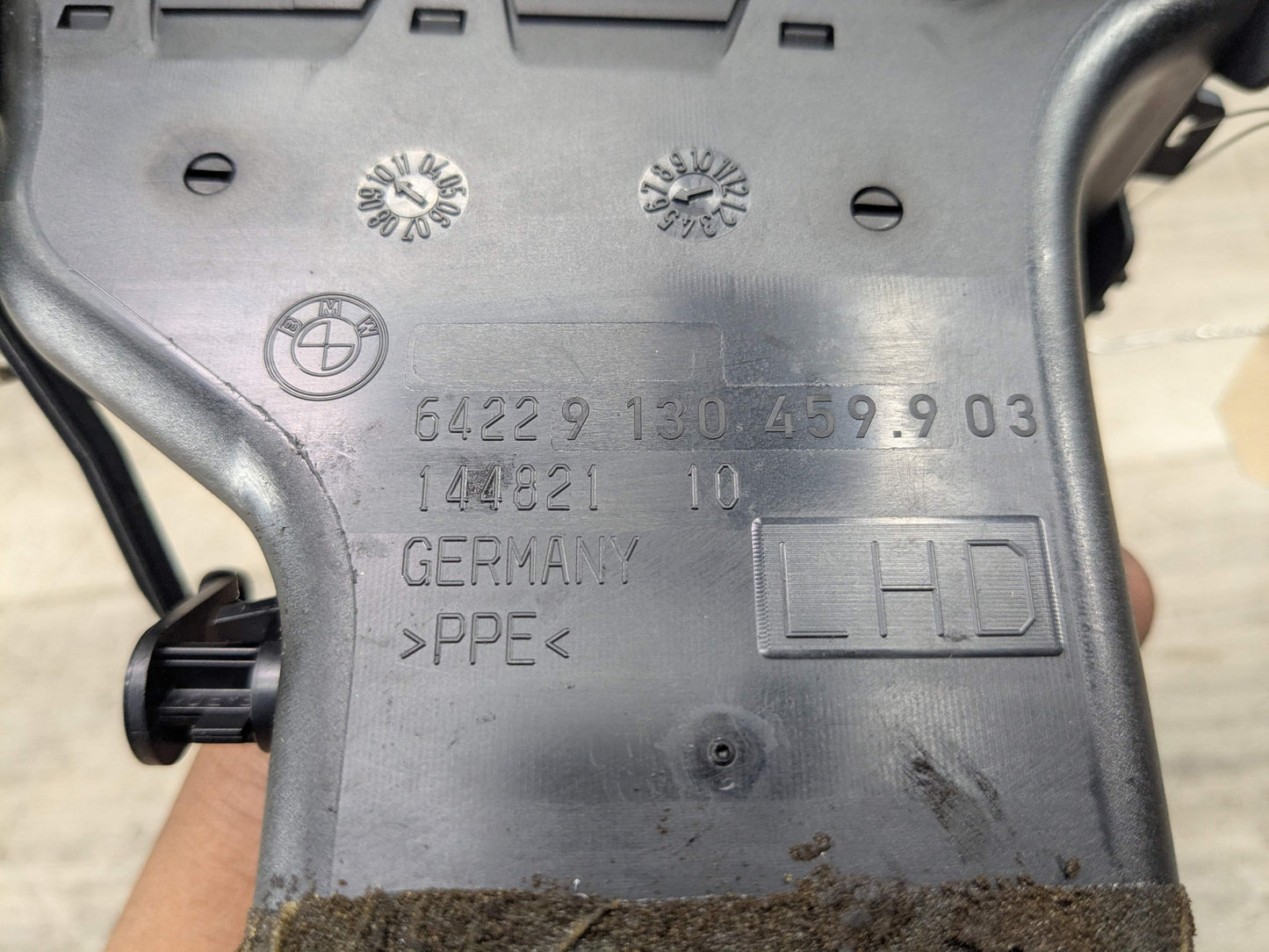 06-13 OEM BMW E90 E92 E93 335 328 M3 Left Driver Side Dashboard AC Air Vent