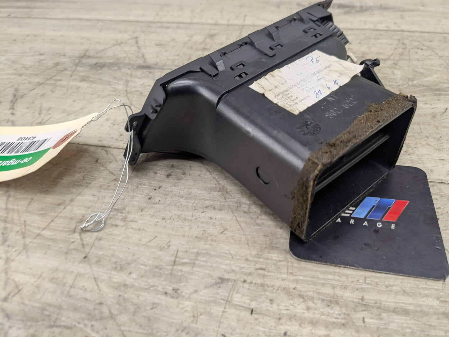 06-13 OEM BMW E90 E92 E93 335 328 M3 Left Driver Side Dashboard AC Air Vent
