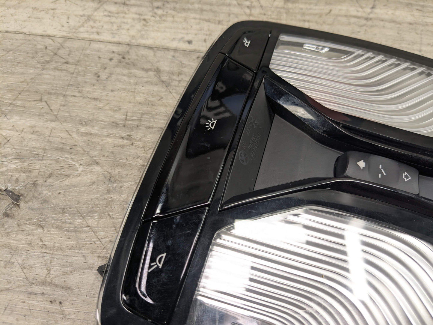 OEM BMW G01 G05 G20 G26 G30 G80 G82 Headliner Roof Console Dome Light SOS Switch