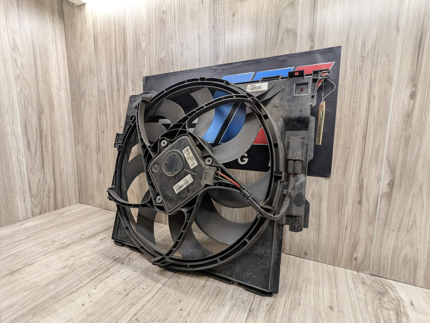 OEM BMW F22 F30 F32 F36 Engine N20 N26 N55 Radiator Cooling Auxiliary Fan 600W
