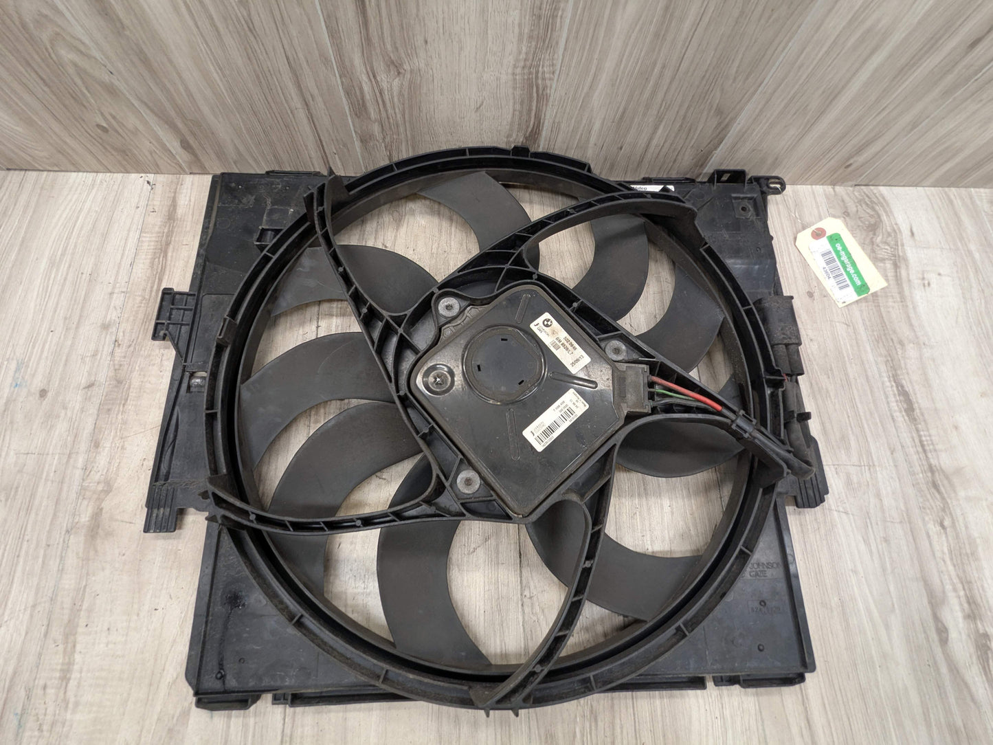 OEM BMW F22 F30 F32 F36 Engine N20 N26 N55 Radiator Cooling Auxiliary Fan 600W