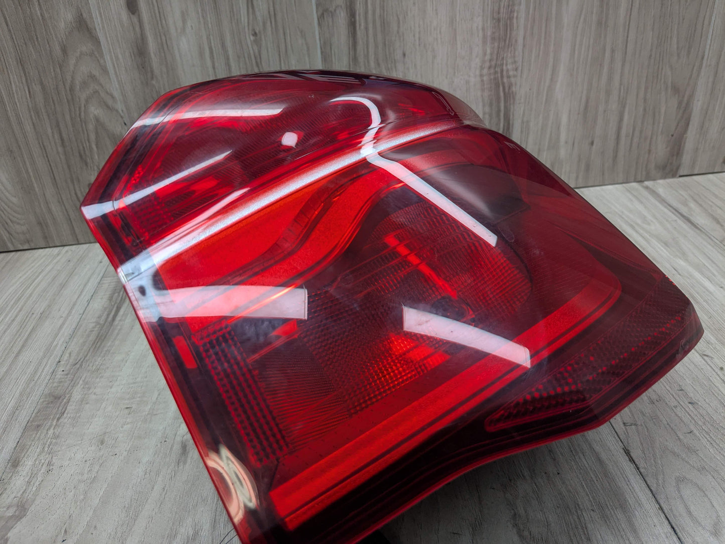 16-22 OEM BMW F48 X1 28 Rear Right Passenger Quarter Panel Outer Tail Light