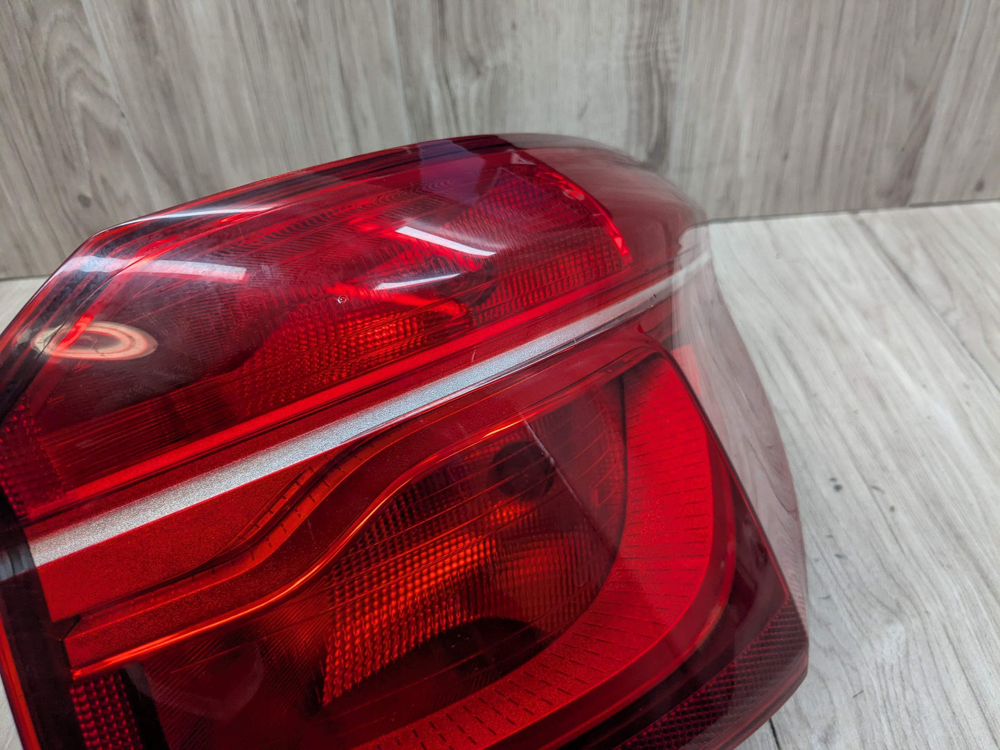 16-22 OEM BMW F48 X1 28 Rear Right Passenger Quarter Panel Outer Tail Light