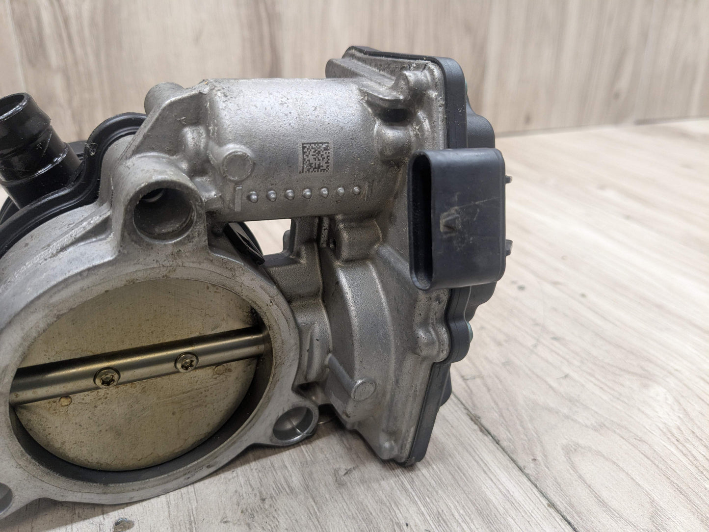 OEM BMW F39 F44 F48 F90 G05 G12 750 G30 M550 M8 Engine B46 N63 S63 Throttle Body