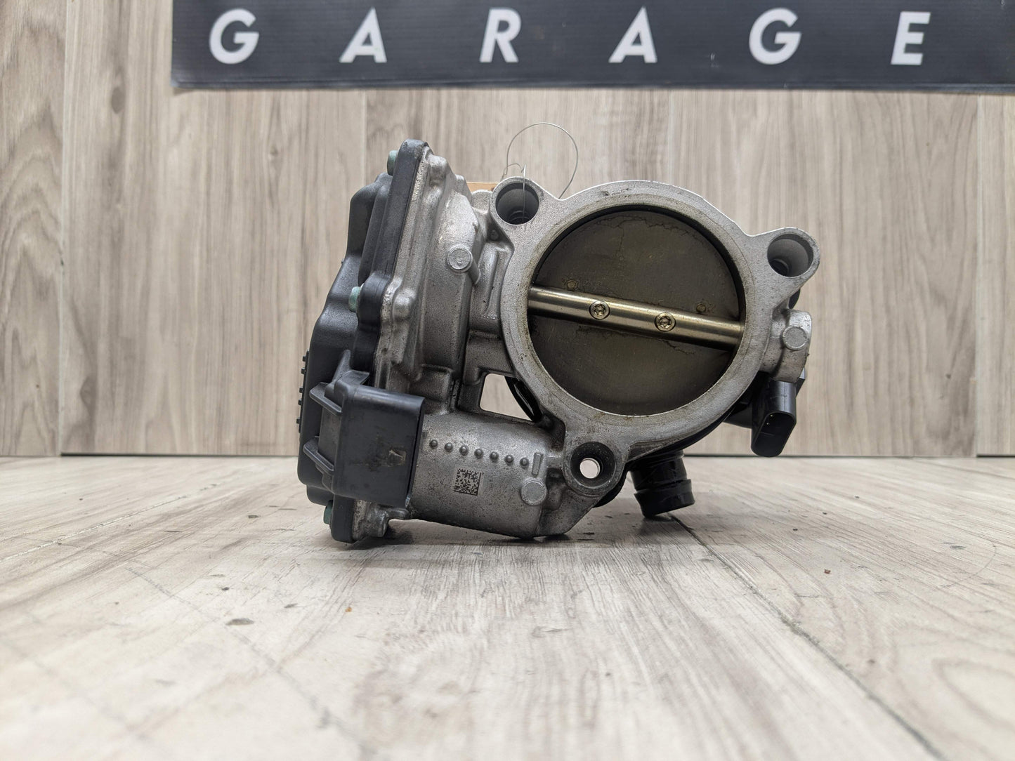 OEM BMW F39 F44 F48 F90 G05 G12 750 G30 M550 M8 Engine B46 N63 S63 Throttle Body