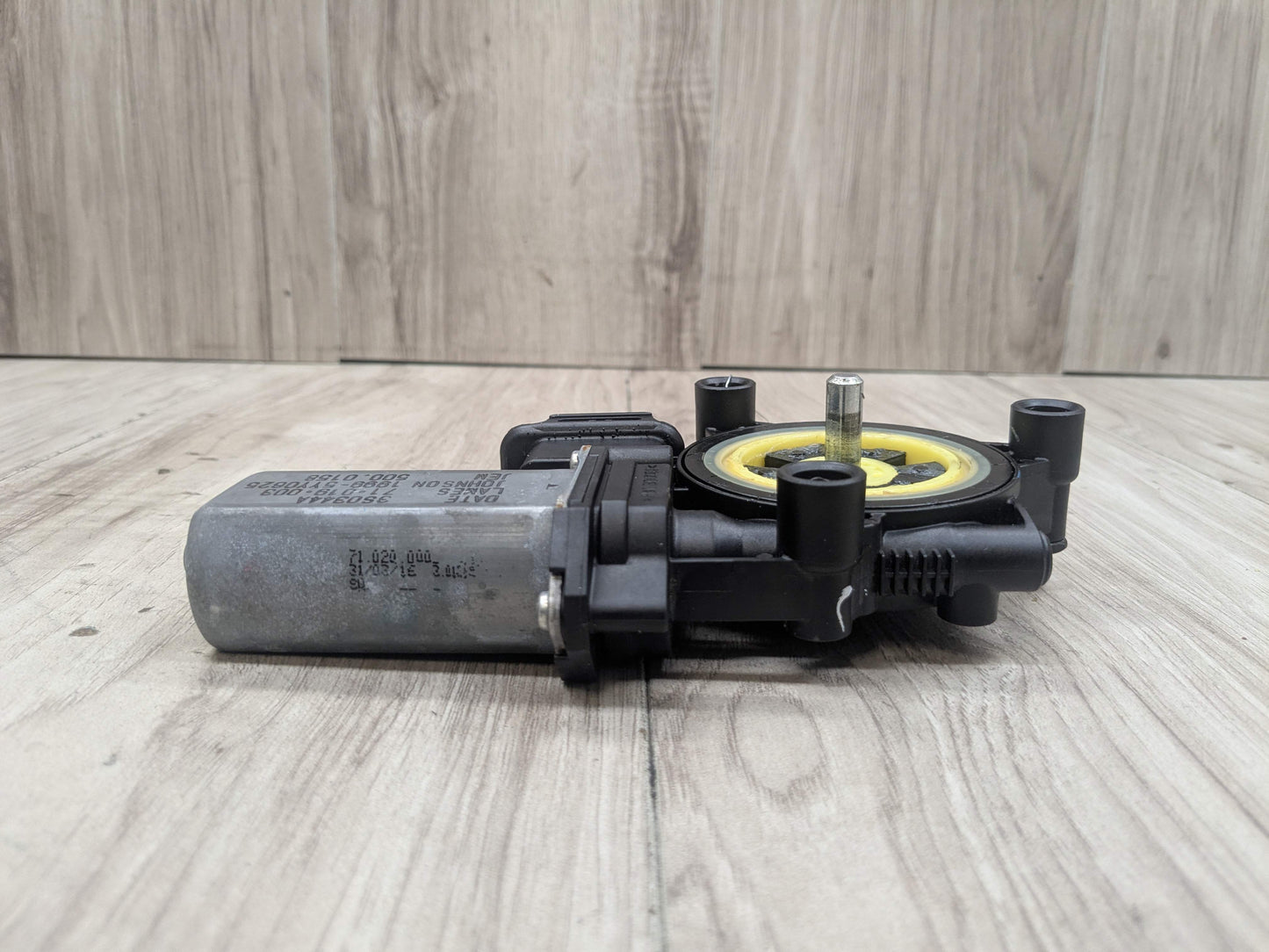 16-22 OEM BMW F48 F54 F55 X1 FRONT Left or Right Door Window Regulator Motor