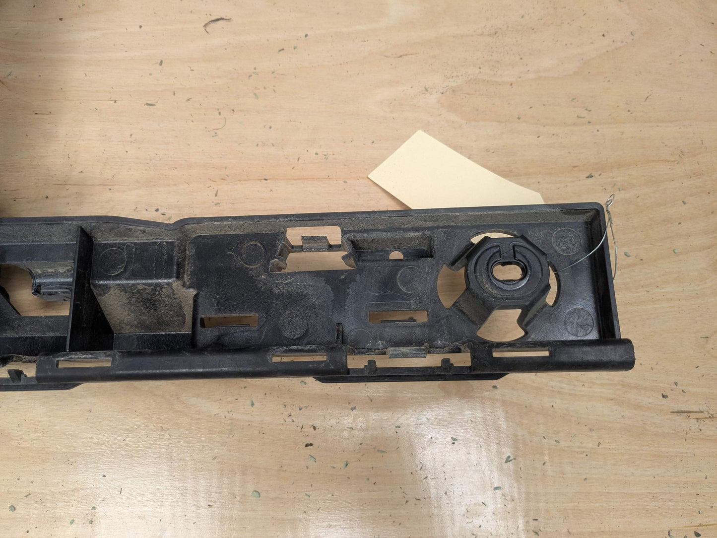 16-22 OEM BMW F48 X1 Rear Bumper Right Left Side Brackets Mounts Supports PAIR