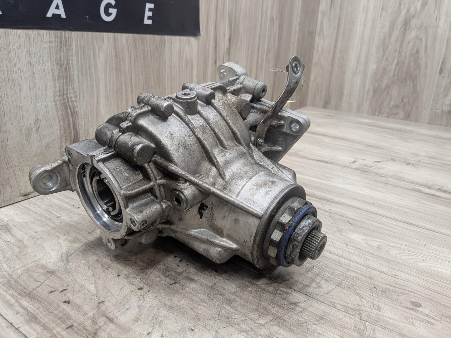 OEM BMW F39 F44 F48 X1 X2 28 228 AWD Transmission Transfer Case Box Gearbox B46